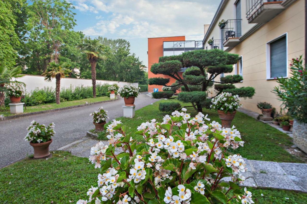 Hotel Garibaldi Padova Exterior photo